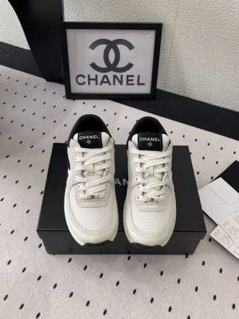 男码+10 Chanel经典款情侣运动鞋 专柜正品级版本 New York系列运动款 全新的埃及系列 最火的一组运动款 超轻的脚感 多种特殊材质的拼接专柜特别火 - 点击图像关闭