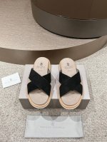 bc Size：39-44 45.46定做 新款 Brunello Cucinelli Bc男士休闲男凉拖鞋！此款凉拖鞋鞋面料采用意大利进口高丝光水洗翻毛皮，内