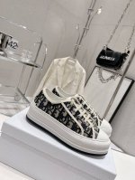 p直销P 女鞋工厂P Dior迪奥Walk'n系列 老花 刺绣 厚底帆布鞋 休闲运动鞋 原版购入开发 做货 这款 Walk'n'dior 厚底运动鞋是一款时尚单
