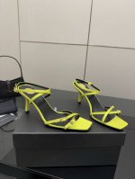 厂价 saint Lauren*Ysl圣罗兰经典春夏交叉带高跟凉鞋 斩男又斩女的高跟鞋 爱了 不愧是最懂女人的品牌 上新即售空 尤其是侧面线条设计流畅自然还很显