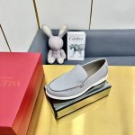 Valentin* 华伦天奴 华伦 高端男士驾车鞋豆豆鞋。顶级品质。采用进口原版荔纹牛皮。醒目大logo饰扣 原版牛皮内里垫脚，原厂特供原版大底 超强舒适感。做