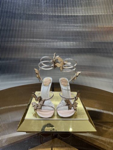 顶级版 R C 2025S 重工Rc蛇形爆红系列，纯手工巧艺制作水钻防生蝴蝶，真丝缠绕脚环细高跟凉鞋℡ 商品描述:手工制作的蝴蝶灵动自带仙气！所以这是一款仙气飘