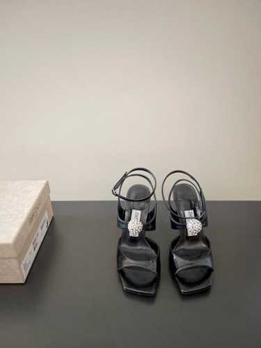 Jimmy Choo Verity Sandal 最新球钻时尚高跟重工缝钻精致凉鞋 同步专柜 主打精致 舒适度休闲 甜美 无解风都轻松满足 blingbling