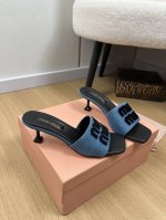 Miumiu缪缪 2025 miu家2025春夏新品 专柜最新爆款3D刺绣Logo 蝴蝶结 字母扣 小猫跟拖鞋系列 小红书力推爆款 原版购入开发 做货 Miu家