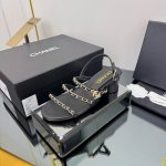 出厂价Pp 2025★★★★★ 众多明星网红上脚，国内外博主刷爆的一个百搭系列，春夏衣橱搭配必备 凉鞋首选. 鞋面：进口羊皮 内里: 进口水晶羊皮内里 大底：原