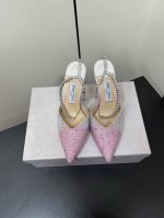 Jimmy Choo｜周仰杰新款水钻链条尖头高跟鞋单鞋 Jc家永恒经典之作 简约设计 满满的少女风 既摩登又复古的味道 非常的简连衣裙还是牛仔裤 它都能成为点睛