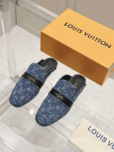 Lv 路易威登 25 早春新款 顶级版本 专柜主打最新款 经典老花半拖系列硬货上新 代购级别！高级感十足！国内外博主刷爆的一款，复古又时髦 上脚美炸了！驴家字母