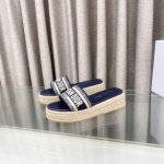 迪奥 Dior 2025 春夏新款 Ivieta Dway 果冻色平底一字拖拼色女鞋 Cd字母Logo立体刺绣厚底圆头草编露趾拖鞋 原版开发市面顶级版本 材质:
