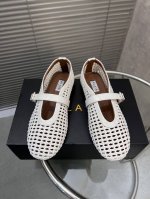 工厂P价P Alaia 走秀款平底芭蕾鞋平底单鞋！编织镂空款 甜酷芭蕾风，人气超高的一款芭蕾鞋，浪漫又迷人舒适百搭。 牛漆皮+羊皮内里 垫脚、私模橡胶防滑大底，