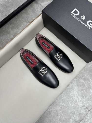 dolce & Gabbana 杜嘉班纳标牌商务小皮鞋，进口小牛皮面料，水染小牛皮内里，原版真皮大底，码数：39-44， 38，45，46定做