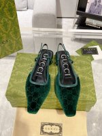 高端版Gucci 天鹅绒后系带凉鞋仙女们♀必须入的一款单品 意大利真皮底 跟高：1.5Cm。码数:35-4 -42定做不退换
