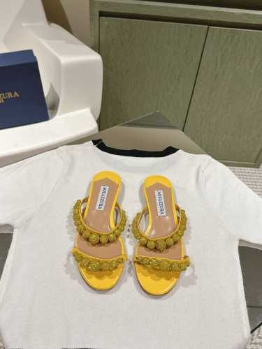 Aquazzur* 菠萝早春专柜新品仙女时装鞋系列，大量上新同步官网全系列均可定制龙年主打一个火爆，全网各大网红纷纷开秀，绝美的穿搭系列！ ★★★★★ 鞋面 原