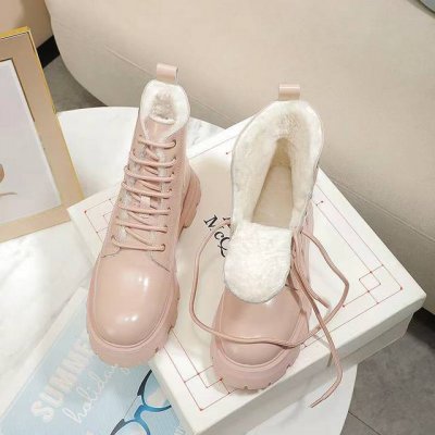 羊毛里上线啦 顶级版本 AlexanderMcQueen2024秋冬最新明星网红同款原版1：1品质复刻，官网走秀款火爆开售秋冬必备炸街款 设计风格注重层次感 轮