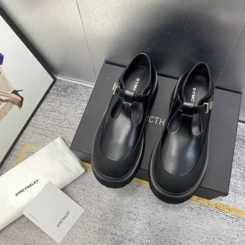 出厂价 DYMONLATRY设计师品牌2024暗黑系列大头小皮鞋 跟高5.5c，增高显腿细，德比鞋舒适好搭，玛丽珍俏皮精致，大圆头设计感十足，五金配件超有质感，