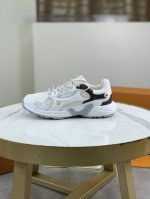 工厂p价p 实价 Lv 路易威登 2025 2025春夏新款 顶级版本原版一致 专柜主打最新款休闲鞋 硬货上新 顶级版本：情侣款 Lv 路易威登L家 驴牌 最新