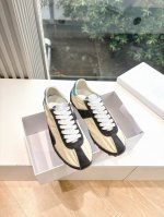 出厂 顶级版本 Maisonmargiela Mm6德训休闲鞋鬼才设计师品牌，一个轻奢品牌上脚很百搭哦，也很随脚舒适，这一款德国训练鞋延续了经典的T形真皮拼接设