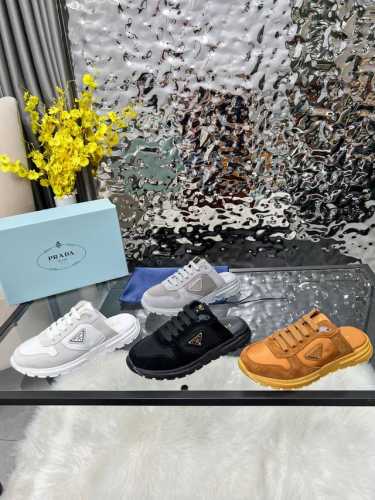 工厂p价 女装女鞋 运动原单普拉达 prada.. 2025年爆炸款出货了。，原版1比1开发，四色可选 35--4134与41码可订做不退换 ，_