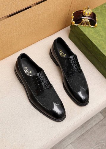 商品商标：Gucci 古驰 商务皮鞋 正码码数: 38-44 45订制 商品材料：精选 进口头层开边珠牛皮鞋面，进口水染牛皮内里。强烈立体视觉效果，组合大底 颜