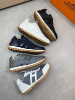 Hermes 爱马仕 -高端品质 原单休闲运动鞋 -鞋面：荔纹小牛皮、品牌高丝光帆布、鞋身车缝′H′图腾、鞋舌织带注塑品牌Logo -内里：水染牛皮 -大底：超
