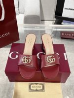 Gucci 25Ss春季新品 双G高跟拖鞋 高端版推荐 专柜购买原版一比一打造 所有细节 材料 全部跟你在专柜买到的都一样 鞋面：牛皮 羊里 真皮大底 跟高：6