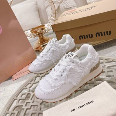 p直销 女鞋 女装 女鞋工厂P Miumiu X New Balance 574联名款Nb运动鞋 Miu Miu 大秀上爆出的这双与New Balance 新百