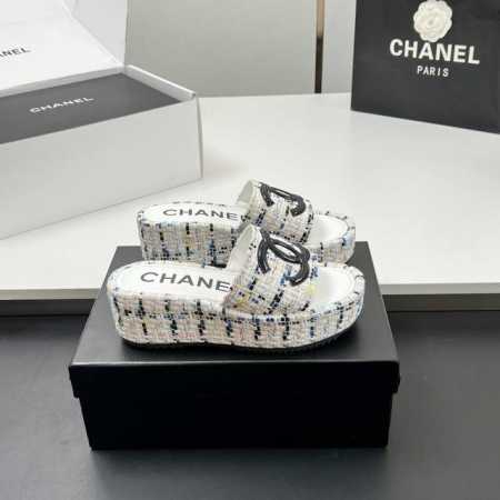 工厂p价 实物拍摄太美啦Chanel新款呢子厚底拖鞋坡跟防水台凉拖鞋 真的太美啦吧 香奈儿属于夏天的颜色 仙女必备爆款 太喜欢这双鞋了 chanel25p松糕布 - 点击图像关闭