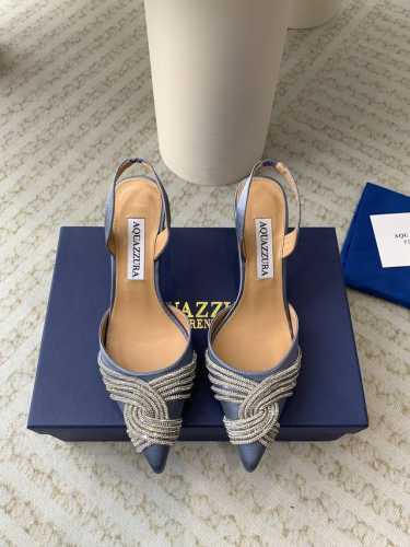 Aquazzura 24Ss 惊艳火爆款、菠萝 王室贵族的钟爱雍容华贵、气质高雅、到手如图柜级品质 进口真丝 Pv C透明片面料．璀璨别致水钻饰扣、小羊皮内里、