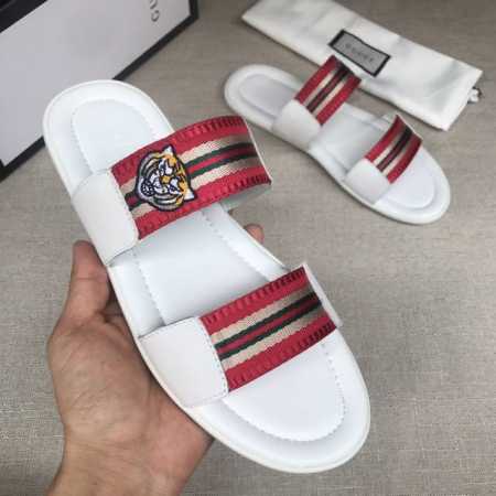 精致品质 古驰男士休闲拖鞋 鞋面进口牛皮+品牌织带原版双层组合大底，大底耐磨防滑，中低品牌大logo，时尚帅气，尊贵奢华，旅游居家不二之选 码数：38-44码 - 点击图像关闭