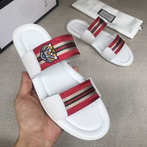 精致品质 古驰男士休闲拖鞋 鞋面进口牛皮+品牌织带原版双层组合大底，大底耐磨防滑，中低品牌大logo，时尚帅气，尊贵奢华，旅游居家不二之选 码数：38-44码