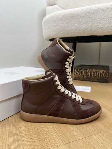 高版本情侣款Maison Margiela *马吉拉 20252025春夏新品 专柜新款中帮德训运动鞋系列～MM6马吉拉经典阿甘复古休闲运动鞋 四季可穿搭经典不