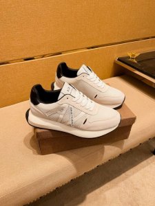 工厂批 阿玛尼 男鞋高端品牌 官网1：1最新力作：鞋面采用意大利进口头层牛皮搭配舒适透气内里原版防滑耐磨大底制作，让行走更加便捷舒适！独家新款，惊世之作，与官方