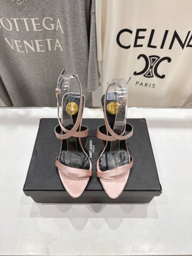 高版本出厂 Saint Lauren*～圣罗兰Ysl 25Ss春夏全新走秀款高跟凉鞋 全新鞋型 唯有Ysl最懂女人心，不接受反驳，超级无敌女人味神器，女人必备