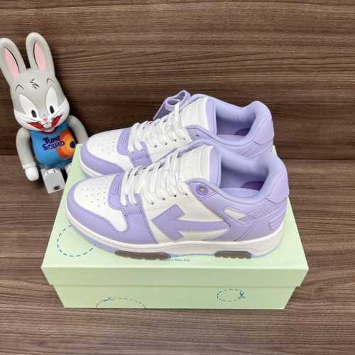 顶级版本Off-White Out Of Office 低帮滑板鞋情侣款紫白。 Off-White箭头符号、Ziptie 标签、1Ogo印花等经典元素皆在此呈现