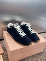 工厂价 Miumiu 2024高定系列走秀新款系带休闲运动女鞋 缪缪明星同款字母logo圆头拼色阿甘跑鞋材质:鞋面进口小牛皮 进口羊猄皮+水染羊皮内里+原版开模