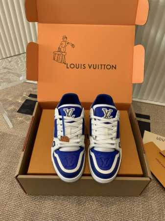 LouisVuittonlv 路易威登 大底和面料私模 绝对下血本费心思的一款鞋子 自vifgil到来之后而设计的这一系列 每一季度都深受众多粉丝的青睐tpu原 - 点击图像关闭