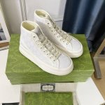 橙子出厂价P Gucci 古驰 经典刺绣Gg高帮老花厚底帆布鞋 休闲鞋板鞋 情侣款 Gg标识由始于 30年代的早期 Gucci钻石萎格纹演化而来，于20世纪70