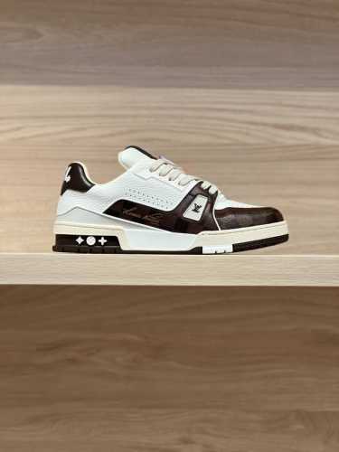 专注好品质 顶级出品 棋盘格啡拼白实拍 代购级Trainer X Tyler联名款 原版材料定制！压纹工艺成本徒然增加！非通货！私模大底！精细工艺！ Size：
