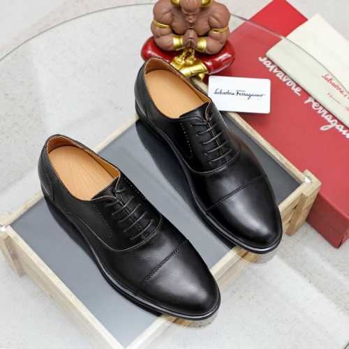 工厂价 菲拉格幕 Ferragamo 新款男士休闲套脚鞋官网原版1:1开模，原单品质做工精细，高端奢华鞋面采用进口意大利头层牛皮奢华水染皮内里橡胶耐磨防滑大底，