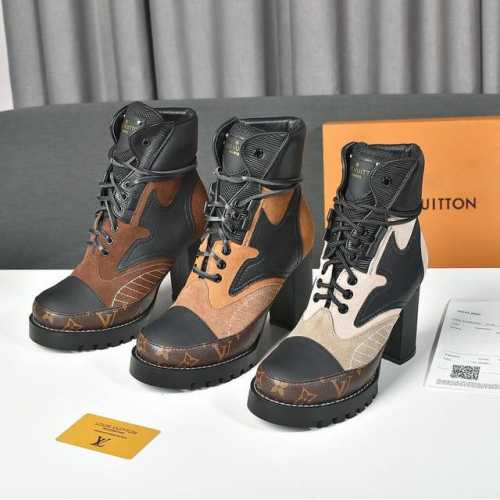 元 配全套包装，Louis Vuitton 路易威登LV系带短靴 全真皮厚底马丁靴 面料：优质头层牛皮+细腻牛反绒 内里 垫脚：进口小羊皮 后跟高：9.5cm；