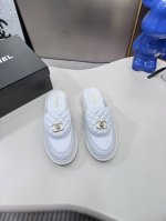 橙子出厂价p chanel 香奈儿新款 书包扣乐福鞋 翻盖菱格单鞋 复古女鞋 包头半拖款# 拥有香家特色优雅名媛气质 超级耐看 让人无法抗拒心动 菱格一脚蹬乐福