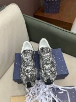 工厂价 顶级版本 Gucci 2024最新款老爹鞋 鞋面采用水转印工艺决定了此款的高端定位 鞋子轻盈舒适 潮人必备款 39-45