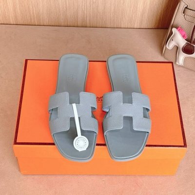 可配飞机盒50出厂价p Hermes 爱马仕H拖鞋Oran凉鞋系列 时尚又百搭 超级舒服 每个细节都做到极致 原版Epson掌纹面料 原版1:1独家私模鞋面 原