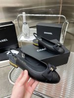 出厂价 CHANE* ｜小香24s春夏新品 米兰走秀款拼色蝴蝶结凉鞋 鞋面采用进口羊皮 特殊布料 内里垫脚均为丝绸羊皮 意大利进口牛皮大底 Size：35-39