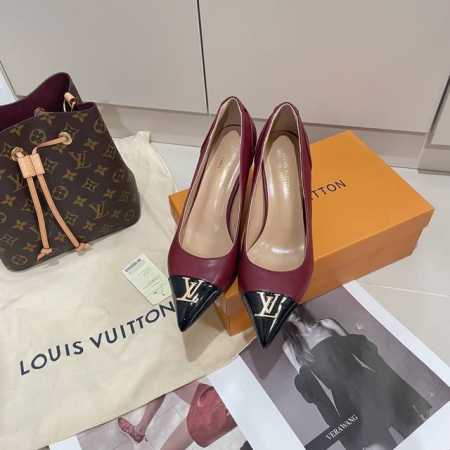 橙子出厂价 Louis Vuitton 路易威登 春夏新款 Lv尖头拼色高跟鞋 细跟单鞋 跟高：8Cm 码数：34-42 - 点击图像关闭