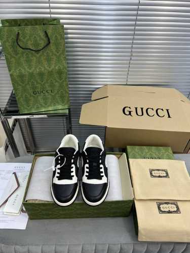 Gucci古驰最新爆款mac80 运动鞋 情侣款 休闲 复古 做旧 脏脏鞋 小脏鞋 小白鞋 原版购入开发 做货 古驰mac80全新爆款系列 精致小巧的互扣式双g