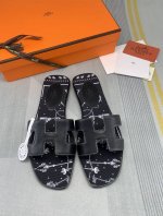 出厂价Pp：300赠送随机搭配丝巾 品牌：Hermes官网最新色系 编号：H01-211011 颜色：黑色 码数：35-40全码 34 41 42定做不退不换