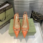 GUCCI 古驰 2024新款 水钻马衔扣尖头高跟凉鞋 后空高跟鞋单鞋 材质：漆皮 跟高：7CM 码数：34-42