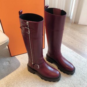 HERME S kelly长靴ss24新色 经典kelly半，原版小牛皮材料，进口五金拉链 不同颜色搭配，真的是好看极了，名媛必备品！ 内里小羊皮，鞋底意大利进