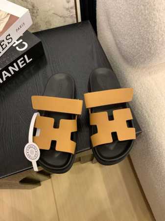 Hermes 顶级版本# 爱马仕Extra系列 老舅鞋 复古 二舅 拖鞋 H拖 魔术贴 凉鞋 原版购入开发 做货 Nappa皮革机能风凉鞋，搭配人体工学橡胶鞋底 - 点击图像关闭