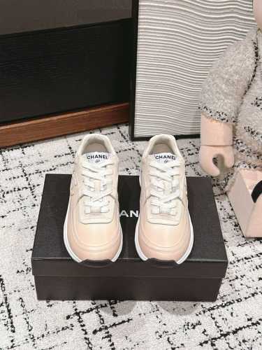顶级品质 男+10 chanel ss24 new arrival～ 小香经典运动鞋系列｜24擦色新版面 鞋面小牛皮纯手工擦色，工艺复杂细节精致 上脚超好看～休